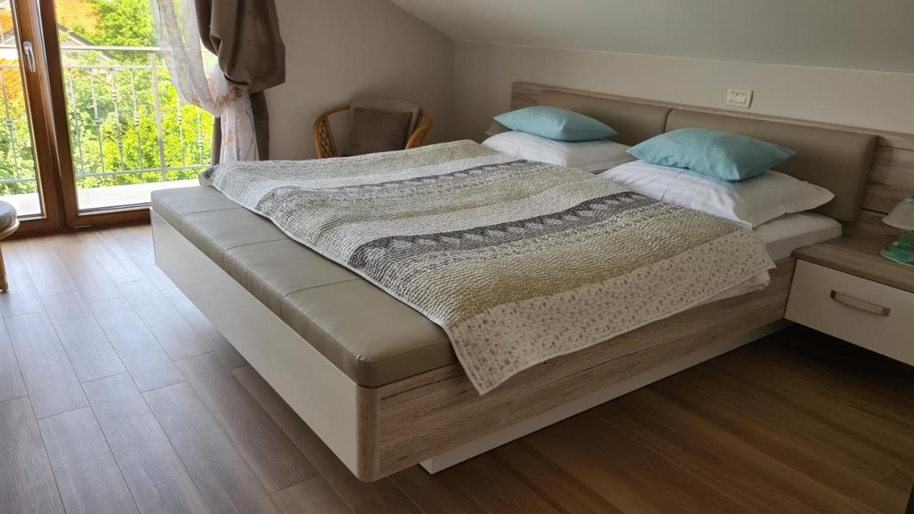 Villa Amalia Apartments Malinska Eksteriør billede